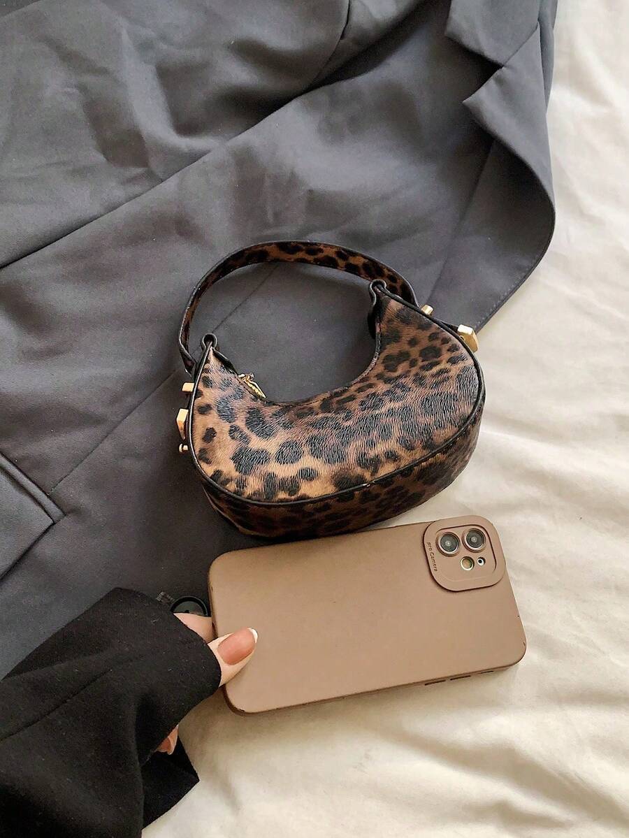 Leopard Print Half Moon Cresce - đánh giá và giá Half Moon Crescent