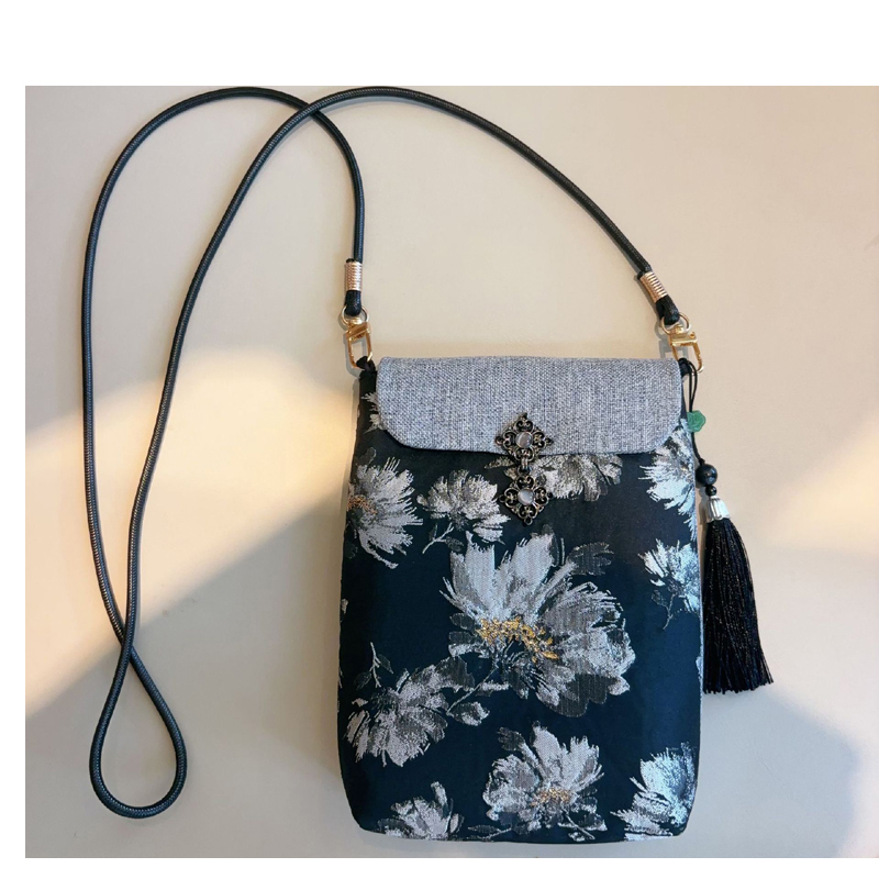 Small Celllphone Bags Chinese  - đánh giá và giá Women Bags Max