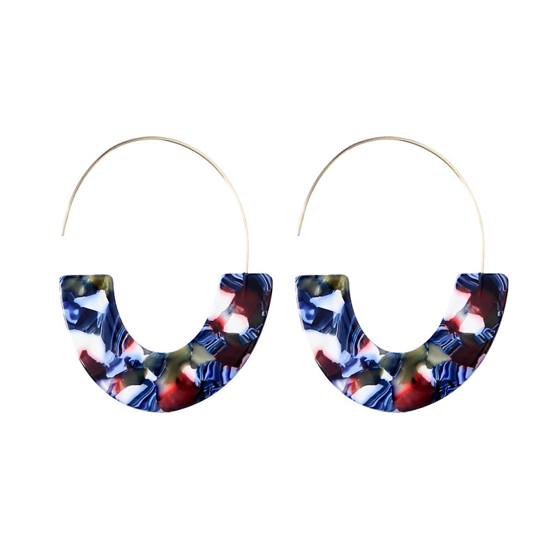 Moon Hoop Earrings Gold Brass  - đánh giá và giá Half Moon Crescent